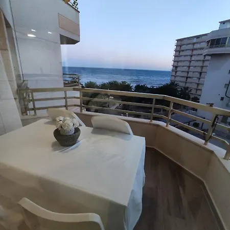 Primera Linea De Mar * إل كامبيلو